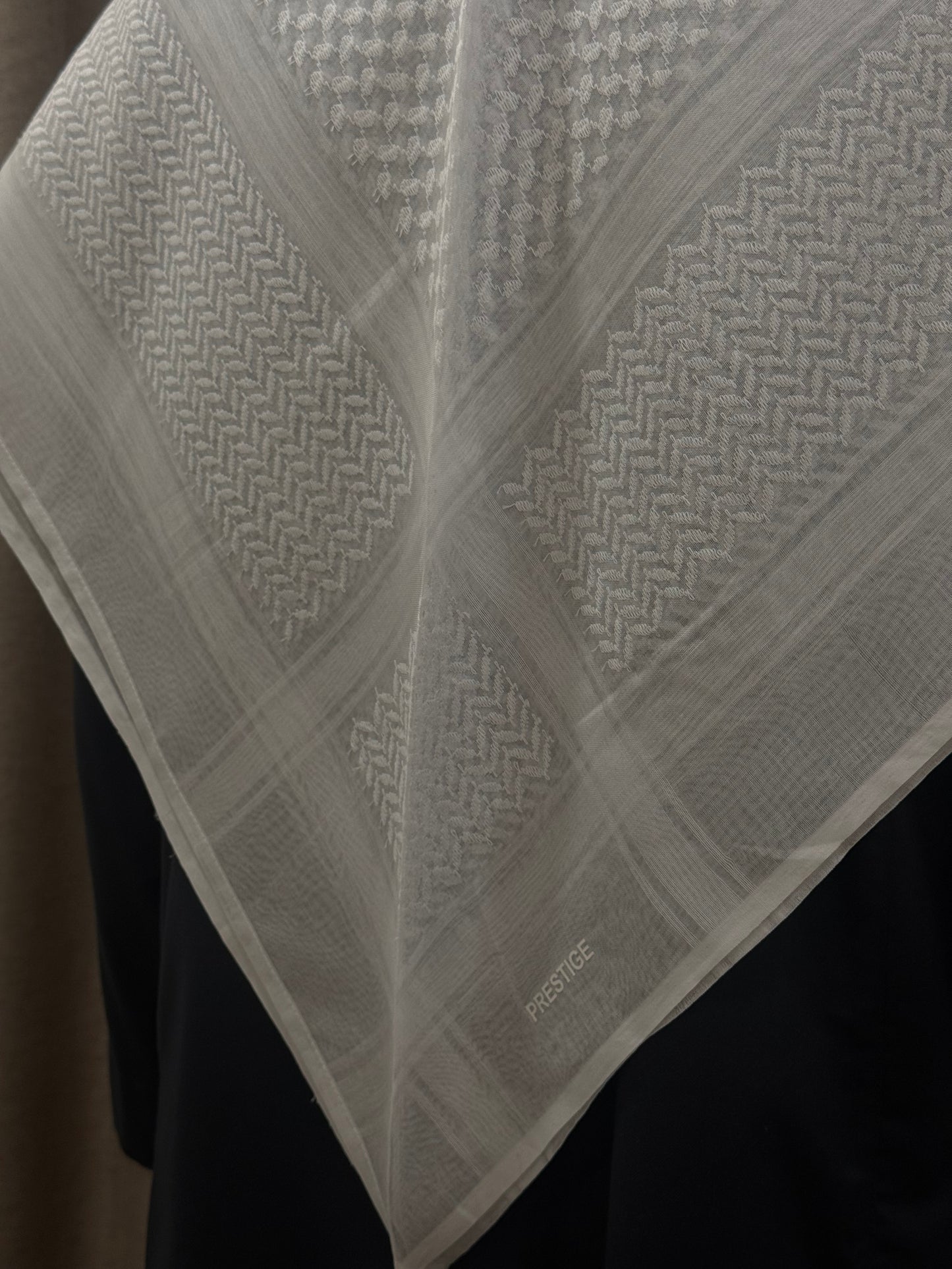 Prestige White Shmagh