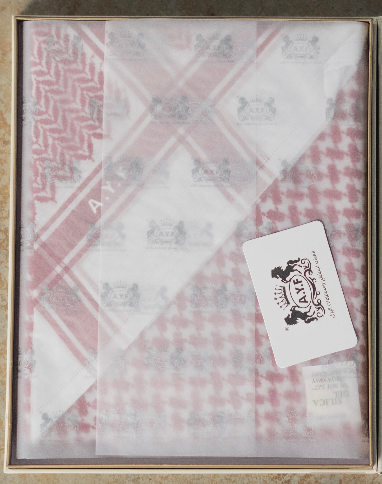 A.Y.F Red & White Shmagh