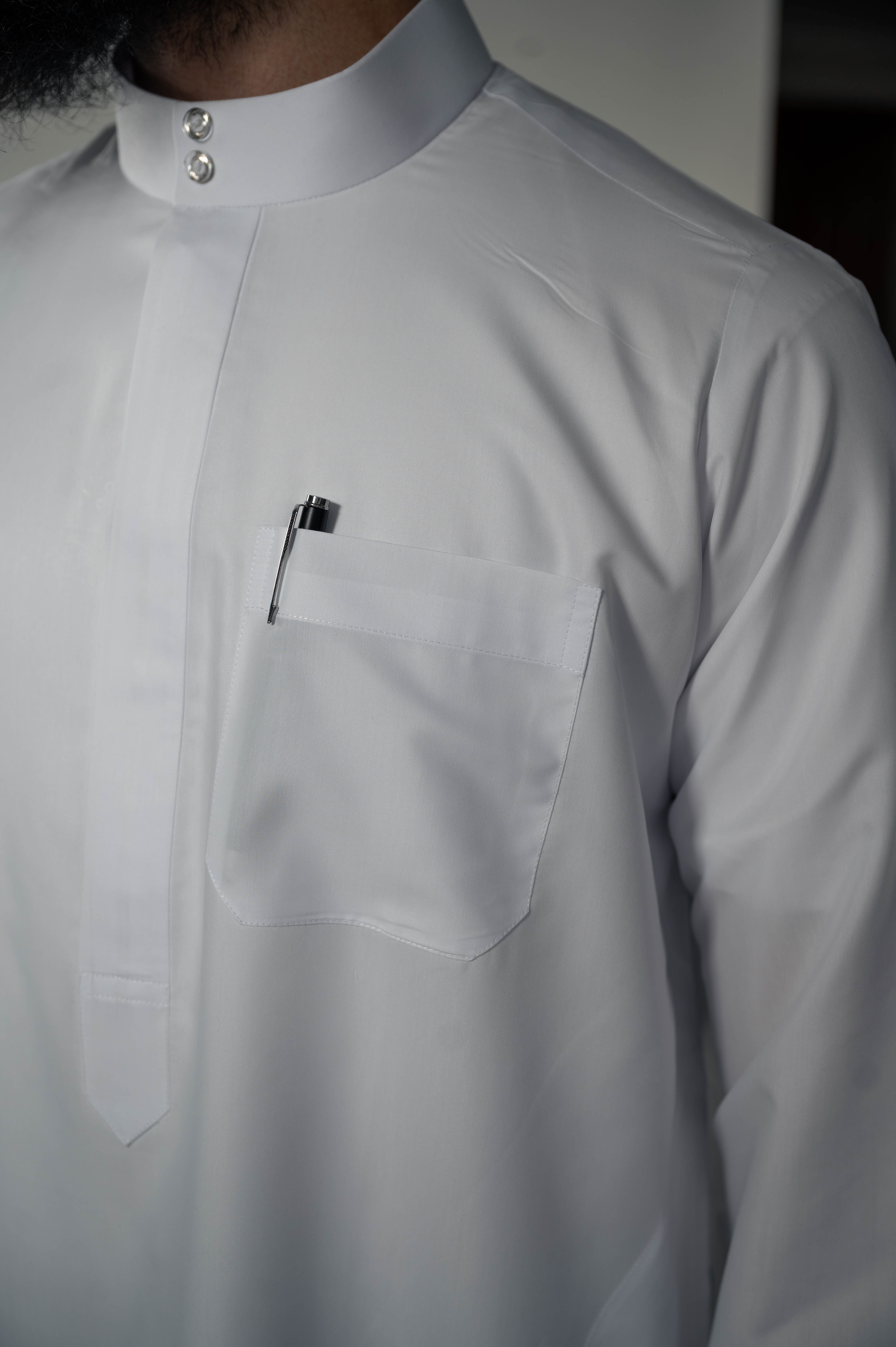 Saudi Thobe / Emirati cut (White)