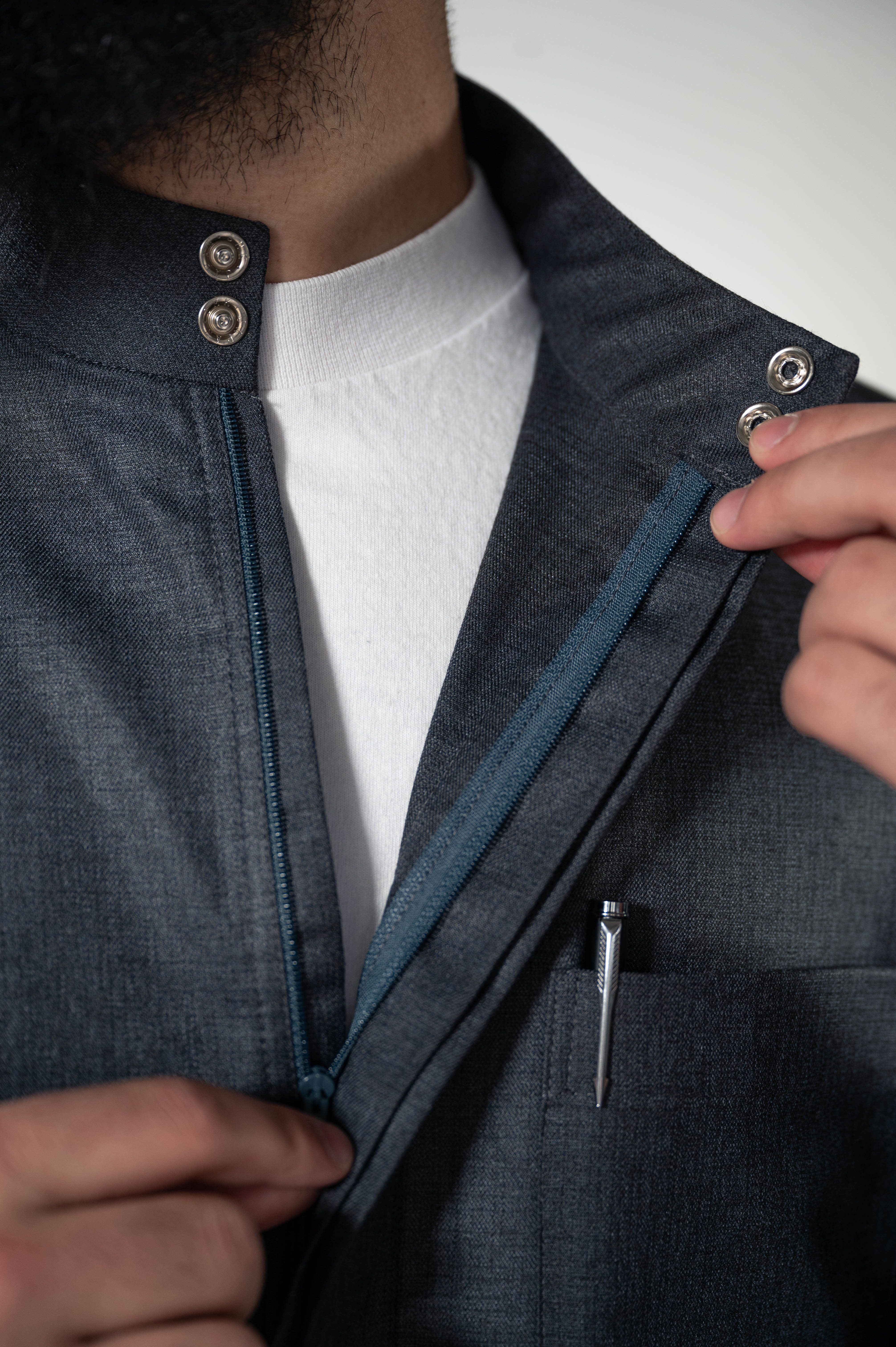 Cashmere Wool Saudi Thobe / Emirati cut (Charcoal)